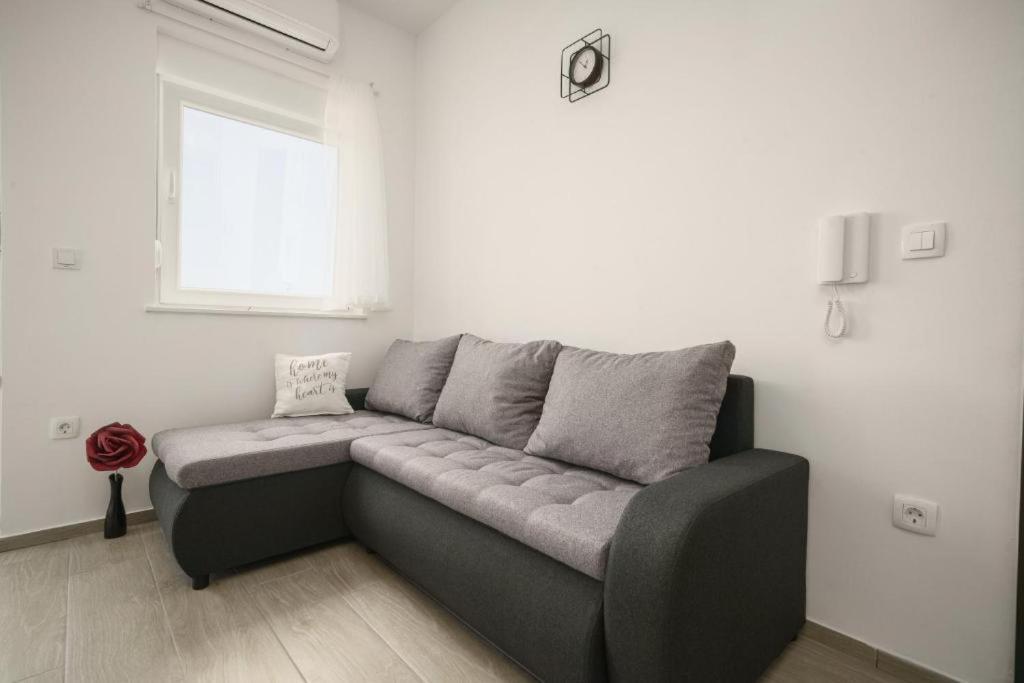 Apartment Stefanio Vodice Kültér fotó
