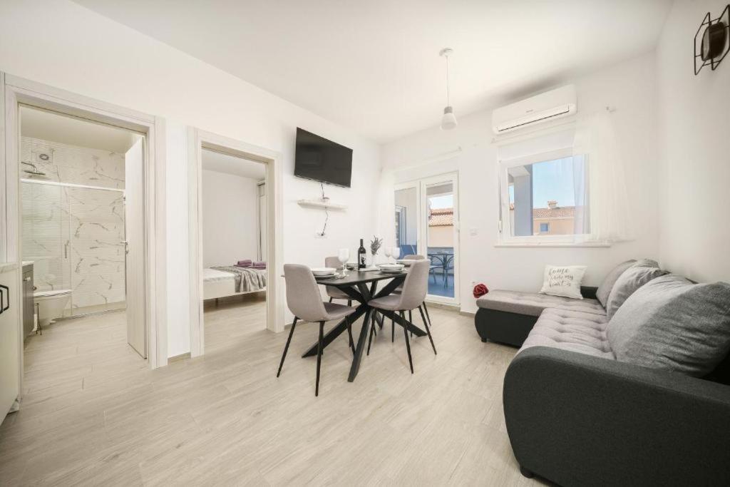 Apartment Stefanio Vodice Kültér fotó