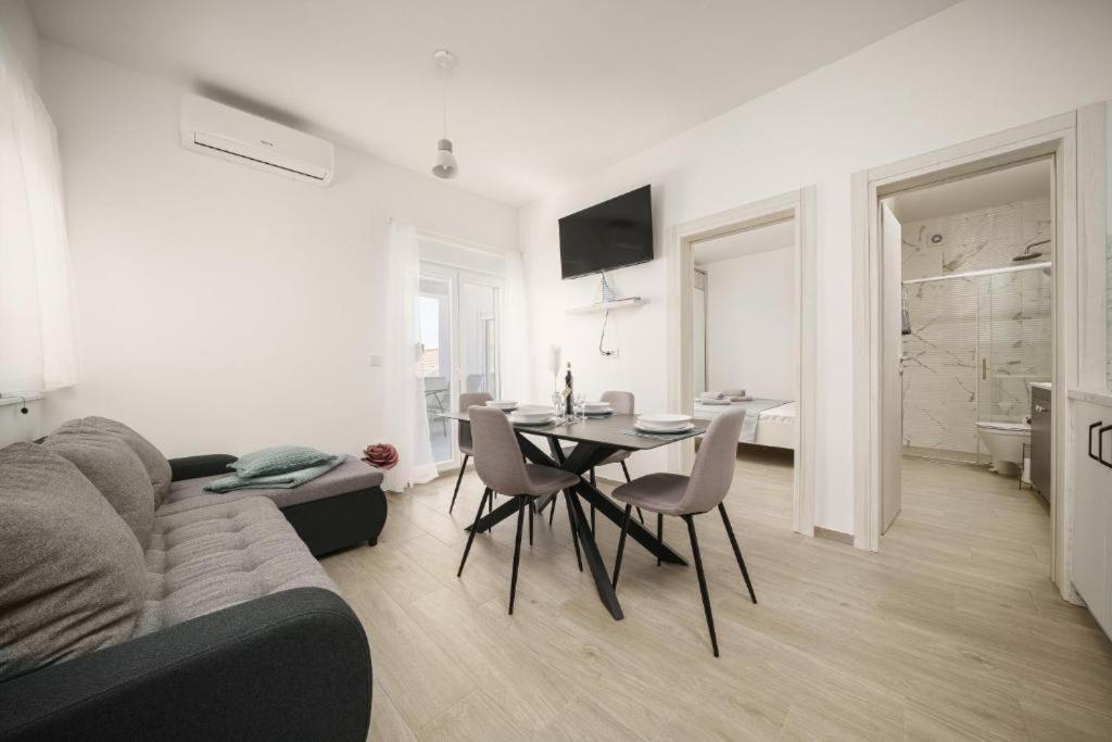 Apartment Stefanio Vodice Kültér fotó